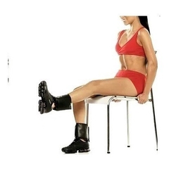 Imagem do Kit Treino Em Casa - Kettlebel Emborrachado 4kg + Par Halter Emborrachado 2Kg + Step 60x28x10 + Par Caneleira 3Kg