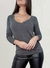 blusa em viscose gola v - comprar online