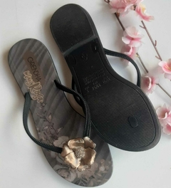 Chinelo feminino