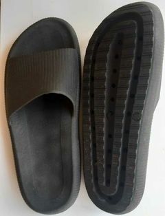 Chinelo masculino