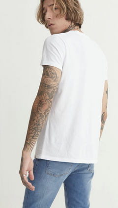 REMERA LONDON - comprar online