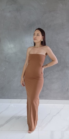 VESTIDO LONGO SEM MANGA COM BOJO E COM FENDA