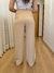 Calça Pantalona Nude em Crepe com Cinto - It Closet - Roupas Femininas Elegantes e de Qualidade