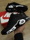 NIKE TN PRETO/BRANCO