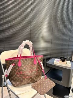 Bolsa Louis Vuitton Neverfull Pink na internet