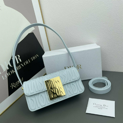 Bolsa Christian Dior ( miss dior) na internet