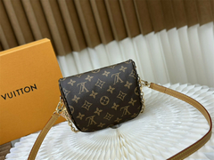 Bolsa Louis Vuitton Pochette - Elegância e Você