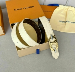 Cinto Louis Vuitton na internet