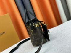 Bolsa Louis Vuitton dupla face menor - loja online