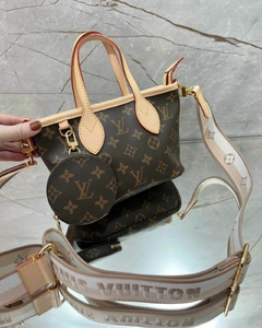 Bolsa Louis Vuitton Neverfull BB Monograma