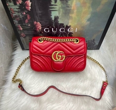 Bolsa Gucci Marmont 22 cm - Elegância e Você