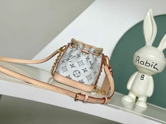 Bolsa Louis Vuitton Nova Coleção mini saco - Elegância e Você