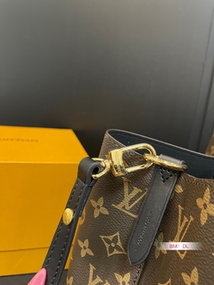 Bolsa Louis Vuitton - loja online