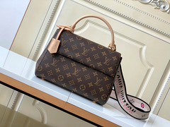 Bolsa Louis VuittonMonogram com alça trabalhada