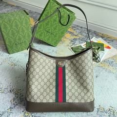 Bolsa Gucci Monograma alça de ombro