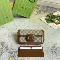 Bolsa Gucci mini bag com porta cartão