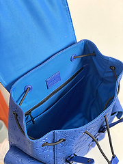 Mochila Louis Vuitton Supreme Azul - Elegância e Você