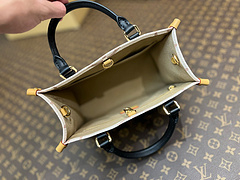 Bolsa Louis Vuitton Quadrada menor alça em tecido - comprar online