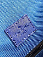 Mochila Louis Vuitton Supreme Azul - comprar online