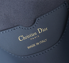 Bolsa Christian Dior Flop na internet