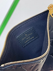 Bolsa Louis Vuitton Lua Grande Preta na internet