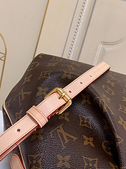 Bolsa Louis Vuitton Tradicional tamanho grande 39 cm na internet