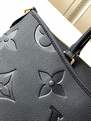 Bolsa Louis Vuitton Versátil e moderna na internet