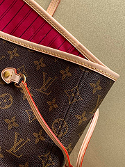 Bolsa Louis Vuitton Neverfull Tote MM - loja online