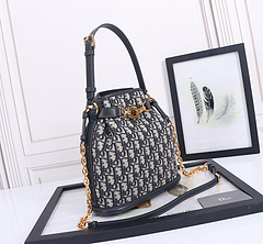 Bolsa Christian Dior Cest monogram