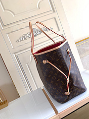 Bolsa Louis Vuitton Neverfull Tote MM na internet