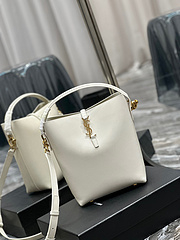 Bolsa YSL Saint Laurent LE FINA - Elegância e Você