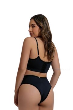 SUTIÃ ABRIGO TOP CROPPED SEM BOJO REFORCADO COM BUSTO PRE MOLDADO PLUS SIZE - 12348 - Íntima Passion Vinhedo