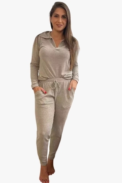 PIJAMA DECOTE V COM DETALHE DE GOLA E CALÇA SLIM - 12313 na internet