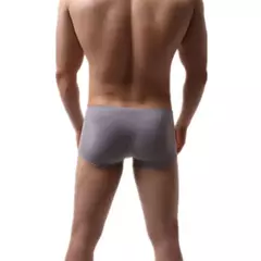 Cueca boxer sensual masculina sem costura na internet