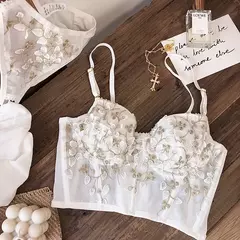 Conjunto Bordado floral branco francês - comprar online