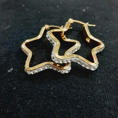 Aros estrellas strass acero dorado 32 mm