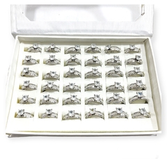 Anillo diamante acero quirúrgico caja x36 pcs - comprar online