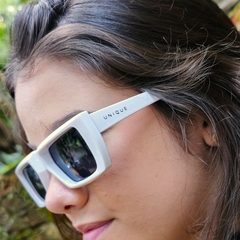 OCULOS BH - BRANCO - comprar online