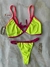 Bikini amarilla fluor