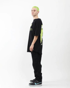 REMERA OVERSIZE NEVER MIND V.A.D - comprar online