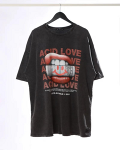 REMERA OVERSIZE SNOW ACID LOVE V.A.D en internet