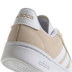 Adidas Grand Court Alpha - Travesía Jumper