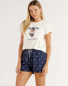 Pijama Feminino Manga Curta com Shorts