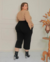 Calça Plus Size Pantacourt Preta