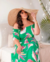 Vestido Plus Size Midi Estampa Tropical - Lenner