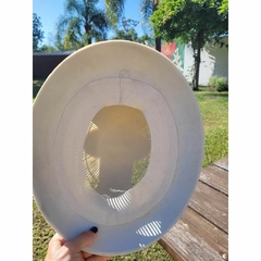 Sombrero PVC. - Apícola Danangie