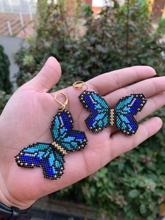 Aretes medianos mariposa monarca