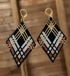 Aretes texas