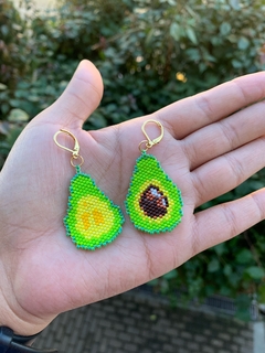 Aretes de aguacate