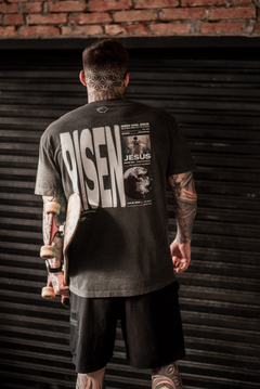 CAMISETA RISEN